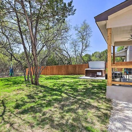 Convenient Cute Cottage Hot Tub Fire Pit Sleeps 6 Canyon Lake Exterior foto